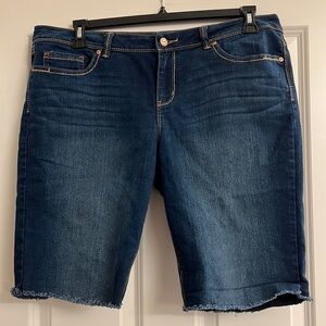 LEI ladies jean shorts